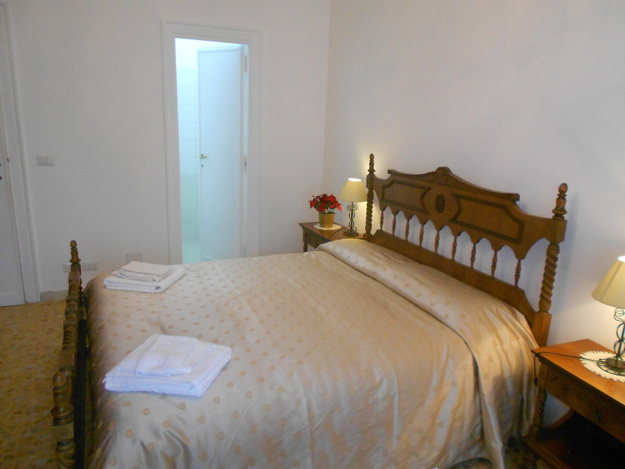 A Casa Chiecchi B&B Rome Extérieur photo